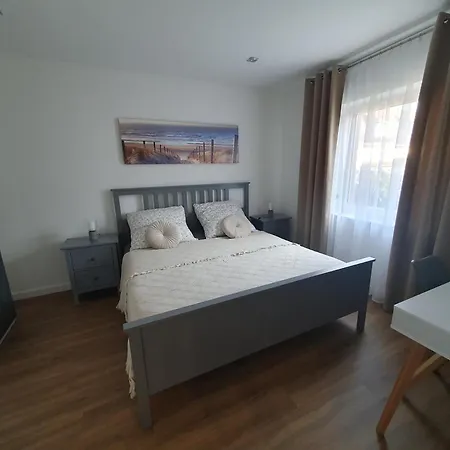 Apartment Francis Scheessel