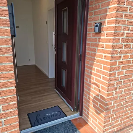 Francis Apartment *